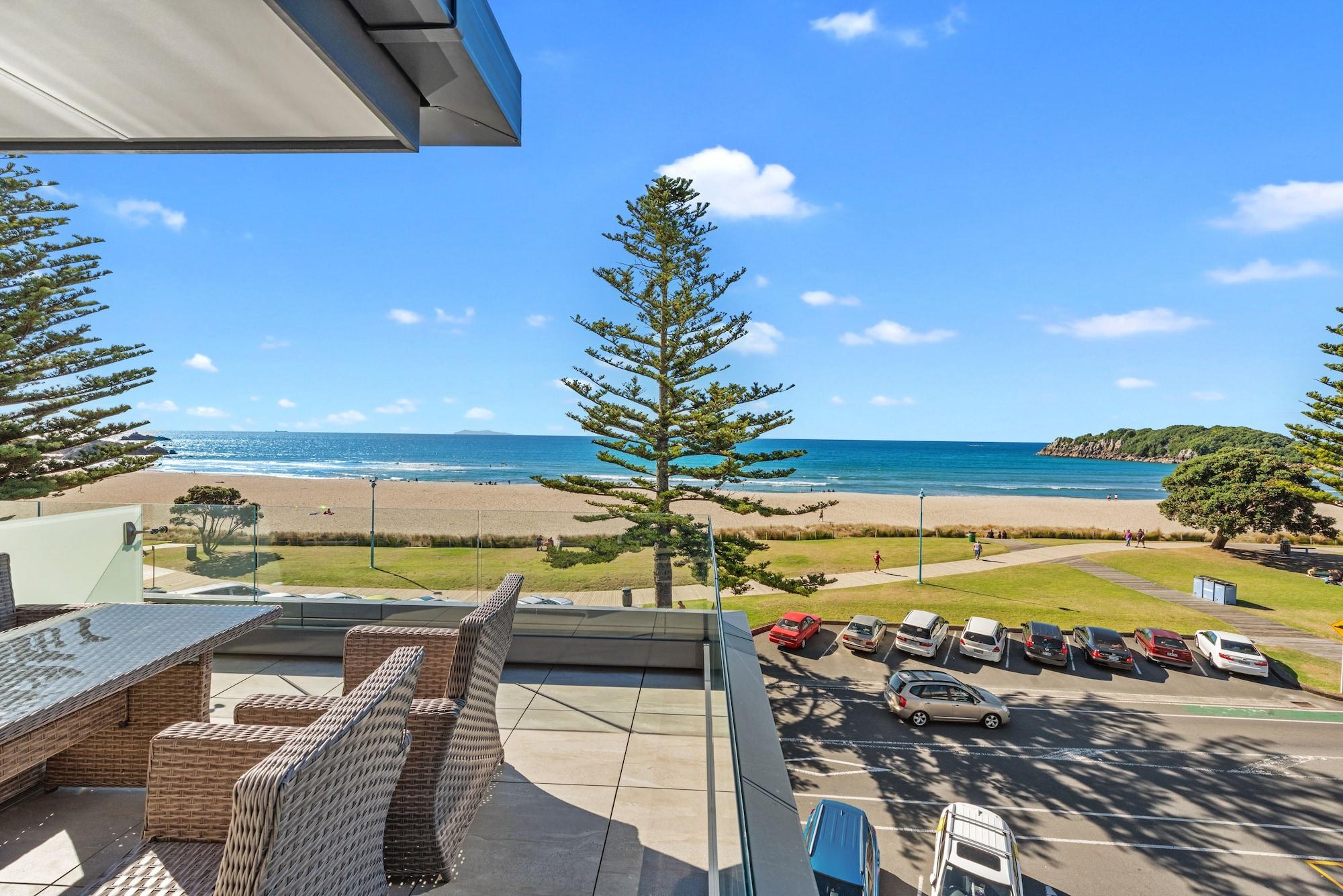 Pavilion Beachfront Apartments Mount Maunganui Bagian luar foto