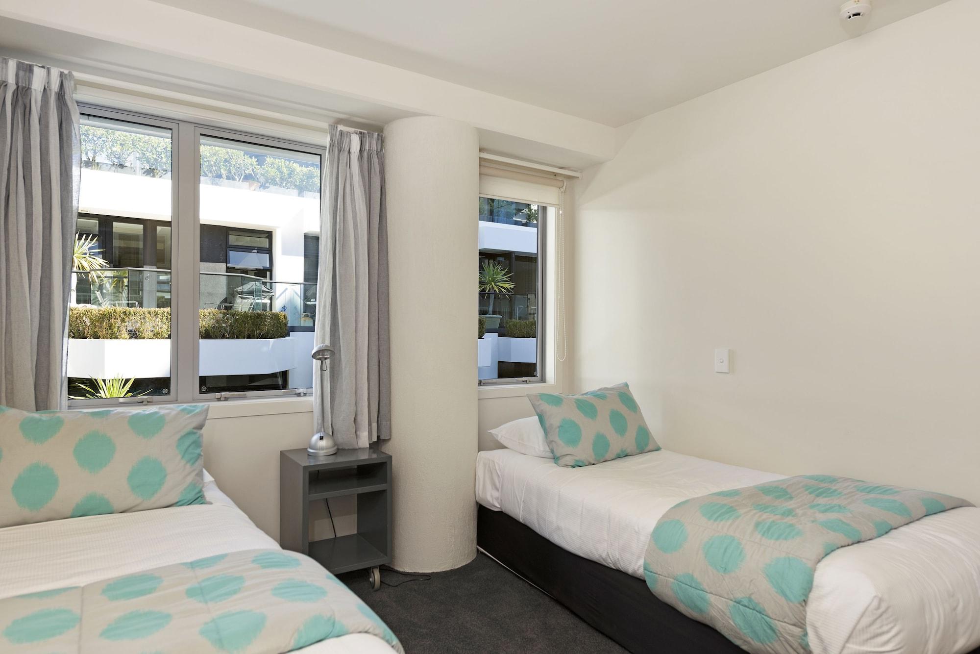 Pavilion Beachfront Apartments Mount Maunganui Bagian luar foto