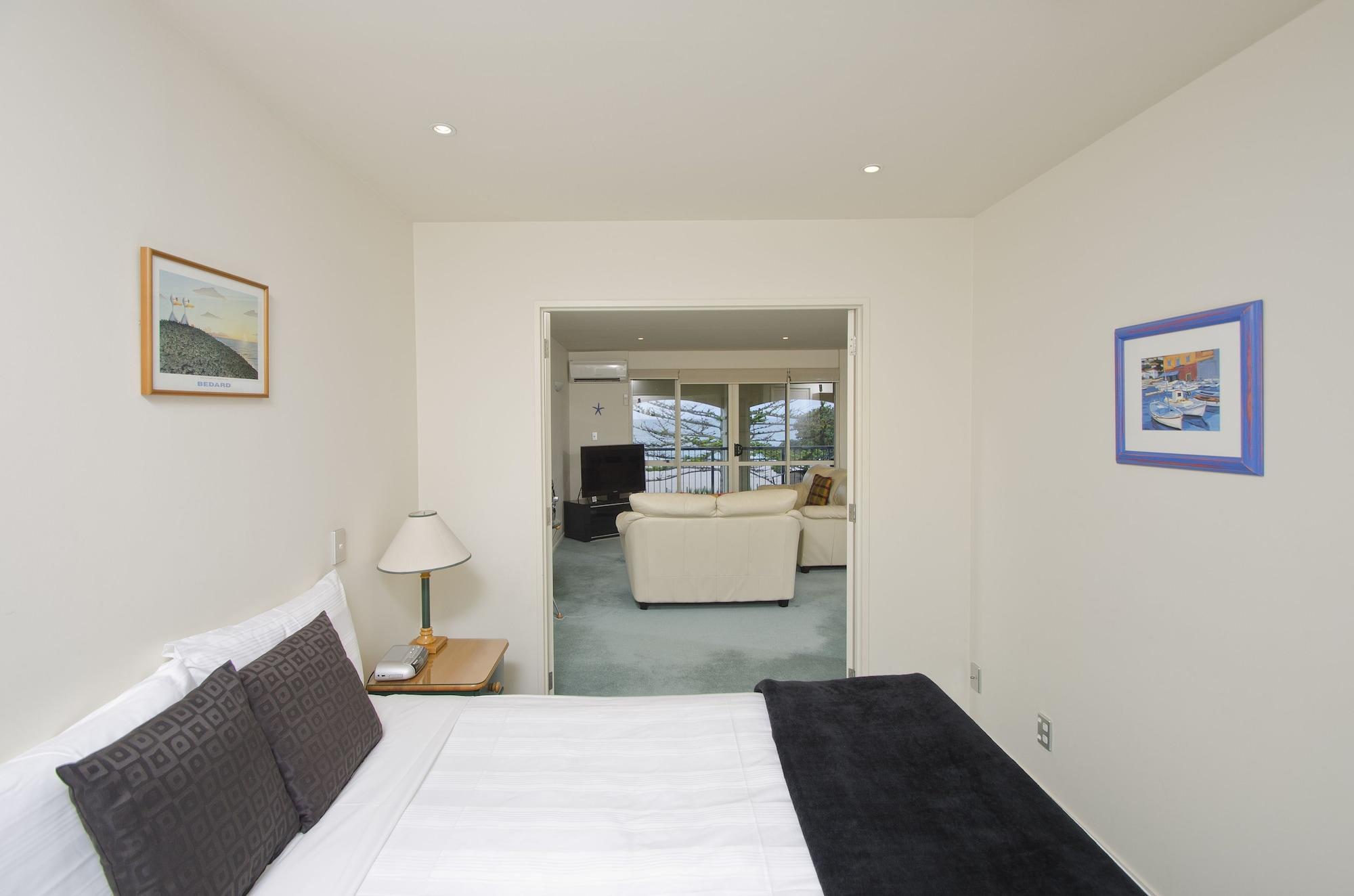 Pavilion Beachfront Apartments Mount Maunganui Bagian luar foto