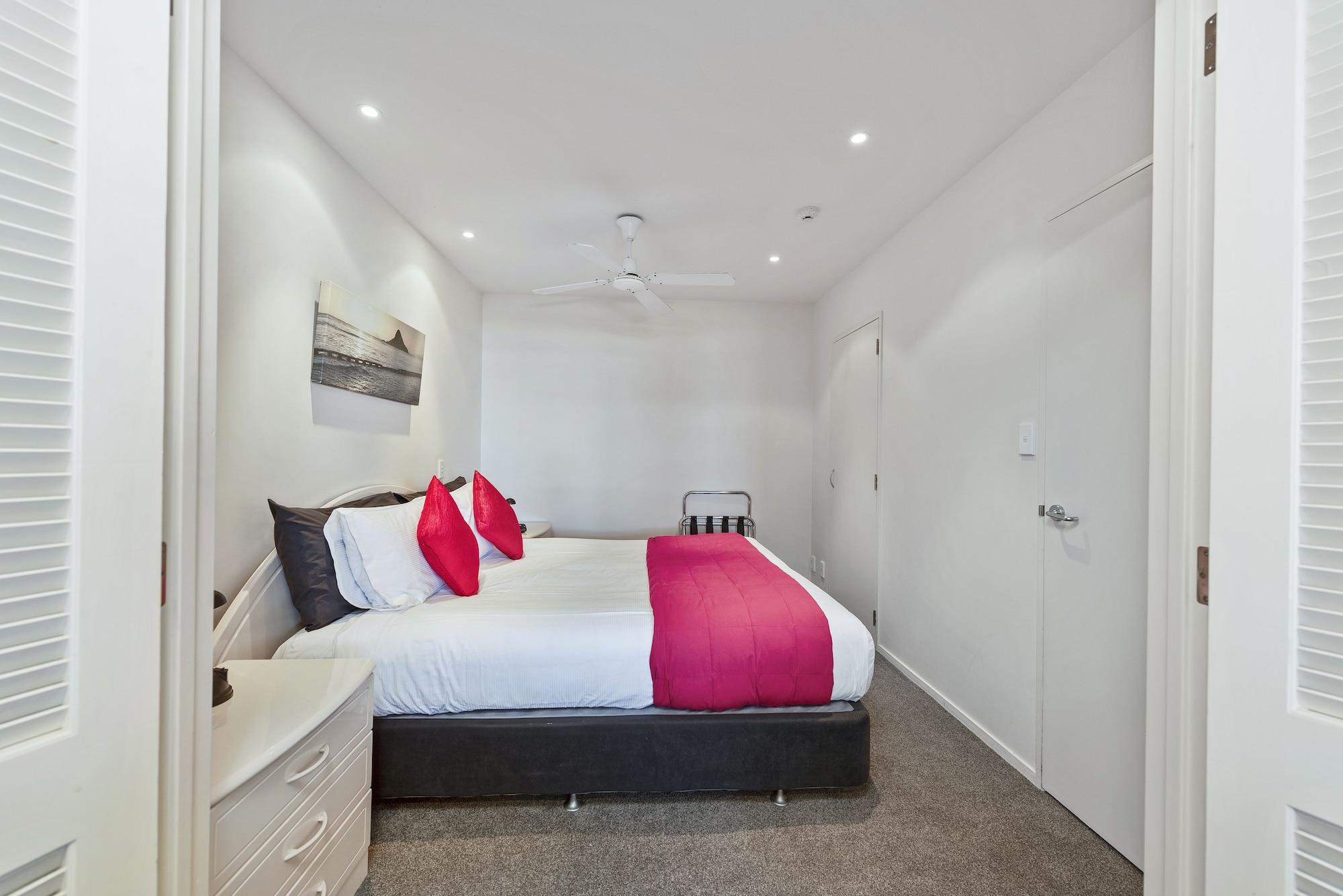 Pavilion Beachfront Apartments Mount Maunganui Bagian luar foto