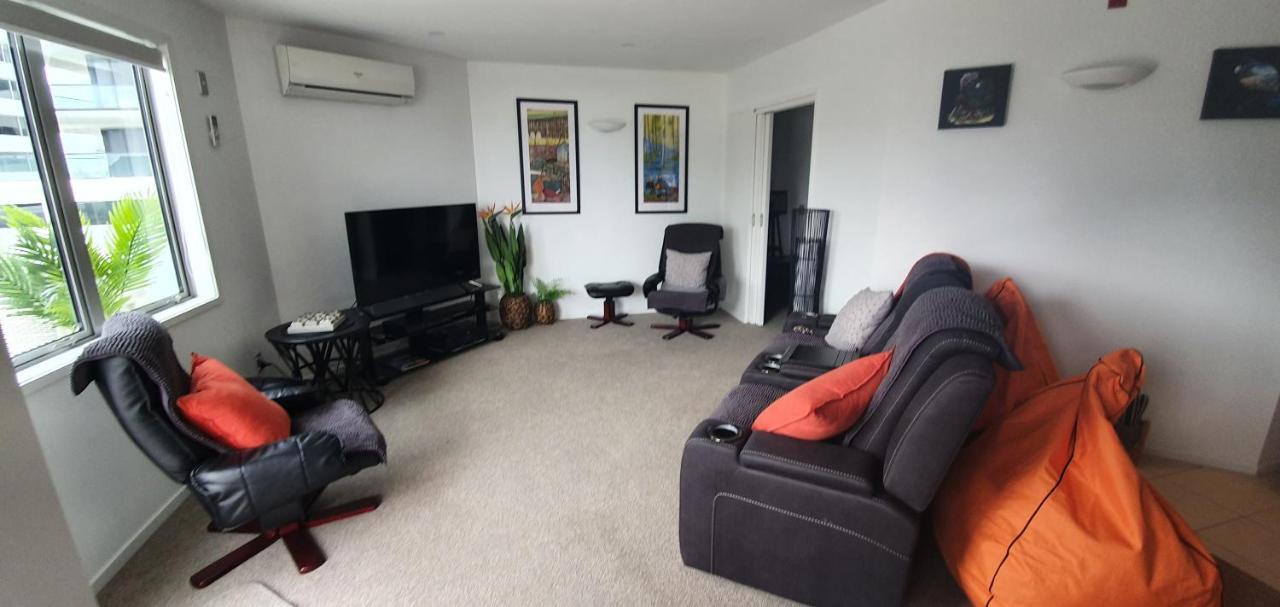 Pavilion Beachfront Apartments Mount Maunganui Bagian luar foto